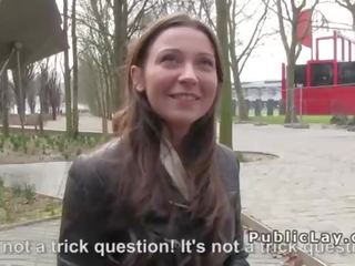 Βελγικό hottie χάλια prick σε δημόσιο
