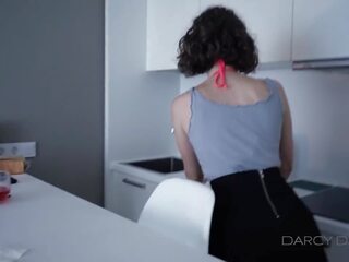 I worked dalam membersih bilik: sempurna badan amatur seks klip feat. darcy_dark666