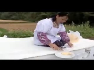 Kitas storas azijietiškas full-blown ferma žmona, nemokamai seksas filmas cc