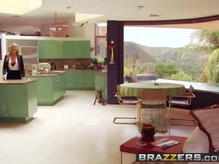 Brazzers - мръсен масажист - блейк роза и chris чувствата